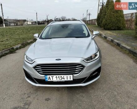 Сірий Форд Мондео, об'ємом двигуна 2 л та пробігом 278 тис. км за 17500 $, фото 1 на Automoto.ua