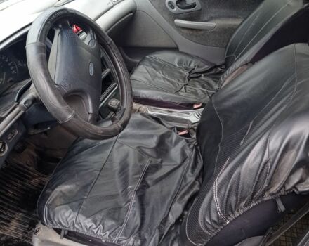 Синій Форд Мондео, об'ємом двигуна 1.8 л та пробігом 200 тис. км за 999 $, фото 5 на Automoto.ua