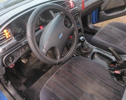 Синий Форд Мондео, объемом двигателя 1.8 л и пробегом 340 тыс. км за 2150 $, фото 6 на Automoto.ua