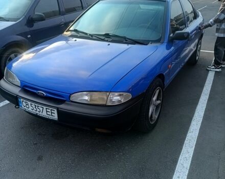 Синий Форд Мондео, объемом двигателя 1.8 л и пробегом 340 тыс. км за 2150 $, фото 2 на Automoto.ua