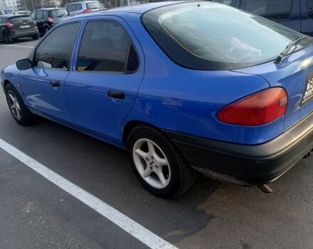 Синий Форд Мондео, объемом двигателя 1.8 л и пробегом 340 тыс. км за 2150 $, фото 4 на Automoto.ua