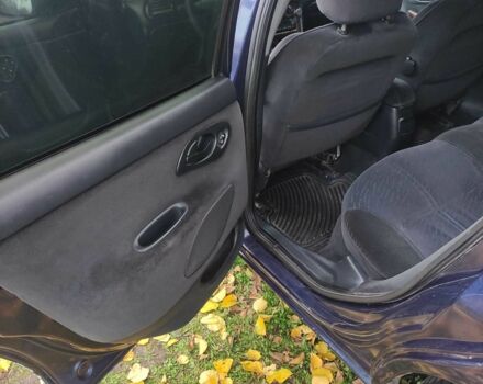 Синій Форд Мондео, об'ємом двигуна 2 л та пробігом 347 тис. км за 2300 $, фото 11 на Automoto.ua