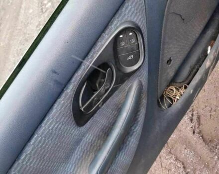 Синий Форд Мондео, объемом двигателя 1.6 л и пробегом 326 тыс. км за 850 $, фото 3 на Automoto.ua