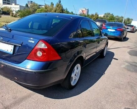 Синий Форд Мондео, объемом двигателя 2 л и пробегом 305 тыс. км за 1800 $, фото 5 на Automoto.ua