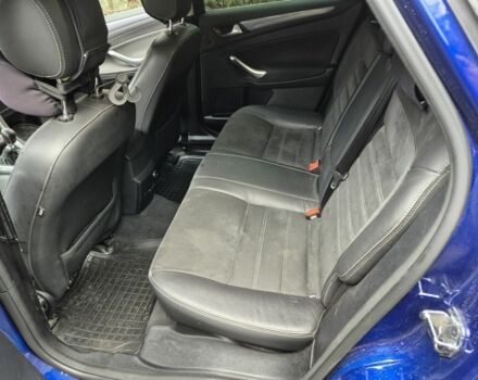 Синій Форд Мондео, об'ємом двигуна 2 л та пробігом 219 тис. км за 9500 $, фото 4 на Automoto.ua