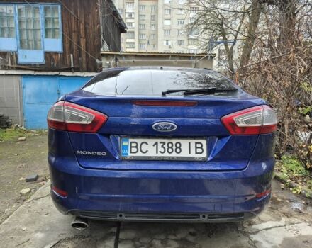 Синій Форд Мондео, об'ємом двигуна 2 л та пробігом 219 тис. км за 9500 $, фото 2 на Automoto.ua