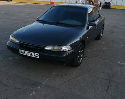 Синий Форд Мондео, объемом двигателя 1.8 л и пробегом 540 тыс. км за 1500 $, фото 6 на Automoto.ua