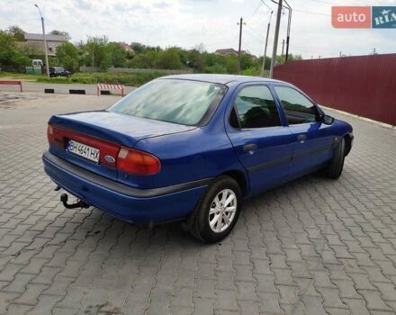 Синий Форд Мондео, объемом двигателя 1.8 л и пробегом 305 тыс. км за 2200 $, фото 4 на Automoto.ua