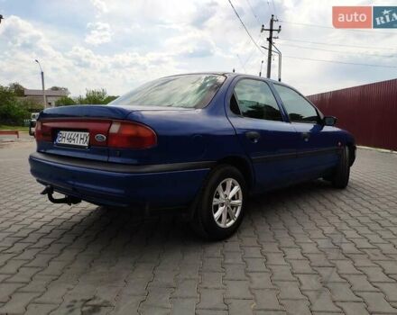 Синий Форд Мондео, объемом двигателя 1.8 л и пробегом 305 тыс. км за 2200 $, фото 5 на Automoto.ua