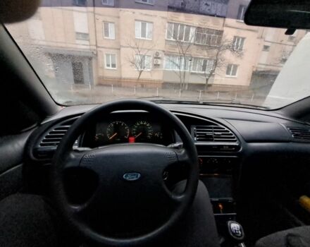 Синий Форд Мондео, объемом двигателя 1.8 л и пробегом 15 тыс. км за 1650 $, фото 11 на Automoto.ua