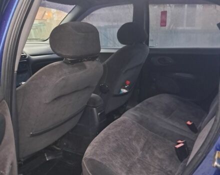 Синий Форд Мондео, объемом двигателя 1.8 л и пробегом 15 тыс. км за 1650 $, фото 12 на Automoto.ua