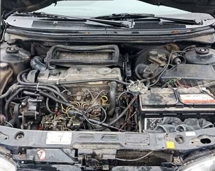 Синий Форд Мондео, объемом двигателя 1.8 л и пробегом 256 тыс. км за 1700 $, фото 1 на Automoto.ua