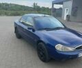 Синий Форд Мондео, объемом двигателя 1.8 л и пробегом 370 тыс. км за 1500 $, фото 1 на Automoto.ua