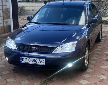 Синий Форд Мондео, объемом двигателя 2 л и пробегом 350 тыс. км за 4300 $, фото 1 на Automoto.ua