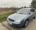 Синий Форд Мондео, объемом двигателя 2 л и пробегом 330 тыс. км за 3000 $, фото 1 на Automoto.ua