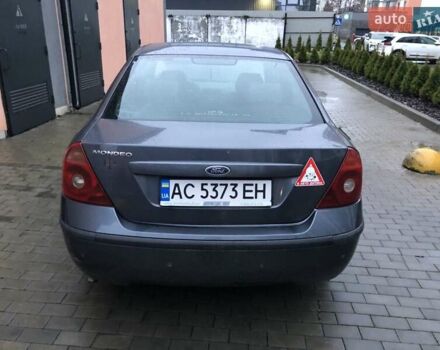 Синій Форд Мондео, об'ємом двигуна 2 л та пробігом 250 тис. км за 2350 $, фото 4 на Automoto.ua