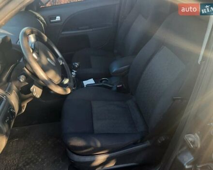 Форд Мондео 2004 в Мироновке на Automoto.ua Синий Форд Мондео, объемом двигателя 2 л и пробегом 260 тыс. км за 2700 $, фото 13 на Automoto.ua