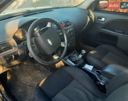 Форд Мондео 2004 в Мироновке на Automoto.ua Синий Форд Мондео, объемом двигателя 2 л и пробегом 260 тыс. км за 2700 $, фото 1 на Automoto.ua