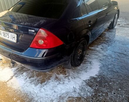 Форд Мондео 2004 в Славянске на Automoto.ua Синий Форд Мондео, объемом двигателя 2 л и пробегом 400 тыс. км за 3300 $, фото 3 на Automoto.ua