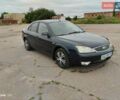 Синий Форд Мондео, объемом двигателя 1.8 л и пробегом 200 тыс. км за 3750 $, фото 1 на Automoto.ua
