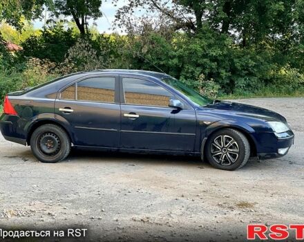 Синій Форд Мондео, об'ємом двигуна 2 л та пробігом 370 тис. км за 2200 $, фото 1 на Automoto.ua