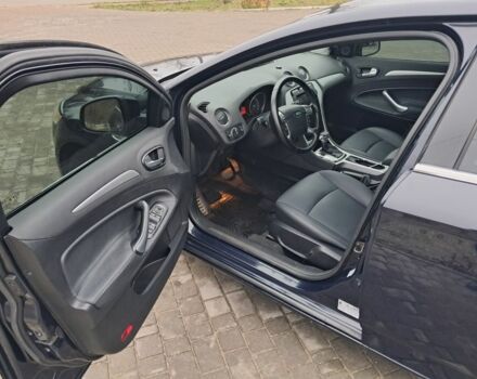 Синий Форд Мондео, объемом двигателя 2 л и пробегом 265 тыс. км за 7200 $, фото 16 на Automoto.ua