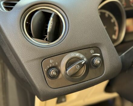 Синій Форд Мондео, об'ємом двигуна 2 л та пробігом 257 тис. км за 5600 $, фото 22 на Automoto.ua