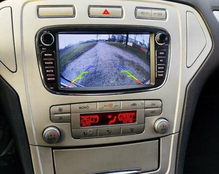 Синій Форд Мондео, об'ємом двигуна 1.8 л та пробігом 228 тис. км за 7000 $, фото 20 на Automoto.ua