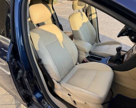 Синій Форд Мондео, об'ємом двигуна 2 л та пробігом 257 тис. км за 5600 $, фото 20 на Automoto.ua