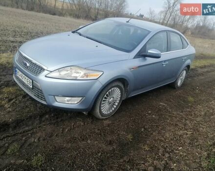 Синий Форд Мондео, объемом двигателя 1.6 л и пробегом 262 тыс. км за 6200 $, фото 14 на Automoto.ua