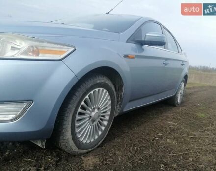 Синий Форд Мондео, объемом двигателя 1.6 л и пробегом 262 тыс. км за 6200 $, фото 7 на Automoto.ua