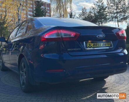 Синий Форд Мондео, объемом двигателя 1.6 л и пробегом 150 тыс. км за 7500 $, фото 4 на Automoto.ua