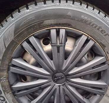 Синий Форд Мондео, объемом двигателя 1.6 л и пробегом 281 тыс. км за 7300 $, фото 5 на Automoto.ua