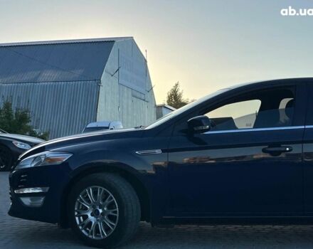 Синий Форд Мондео, объемом двигателя 1.6 л и пробегом 304 тыс. км за 9350 $, фото 3 на Automoto.ua