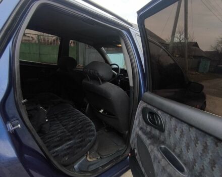 Синий Форд Мондео, объемом двигателя 1.8 л и пробегом 77 тыс. км за 1200 $, фото 9 на Automoto.ua