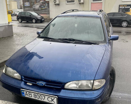 Синий Форд Мондео, объемом двигателя 1.8 л и пробегом 400 тыс. км за 1000 $, фото 1 на Automoto.ua