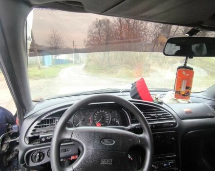 Синий Форд Мондео, объемом двигателя 1.8 л и пробегом 77 тыс. км за 1200 $, фото 10 на Automoto.ua