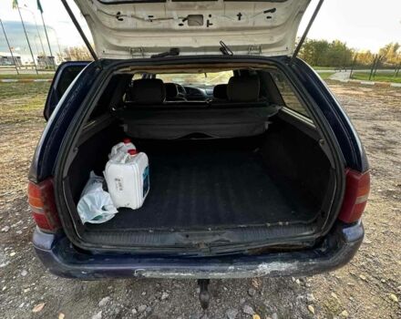 Синій Форд Мондео, об'ємом двигуна 0 л та пробігом 284 тис. км за 800 $, фото 4 на Automoto.ua