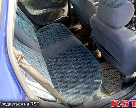 Синий Форд Мондео, объемом двигателя 1.8 л и пробегом 292 тыс. км за 1600 $, фото 2 на Automoto.ua