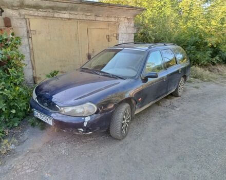 Форд Мондео 1996 в Кривом Роге на Automoto.ua Синий Форд Мондео, объемом двигателя 1.8 л и пробегом 272 тыс. км за 1600 $, фото 1 на Automoto.ua
