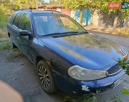 Форд Мондео 1996 в Кривом Роге на Automoto.ua Синий Форд Мондео, объемом двигателя 1.8 л и пробегом 272 тыс. км за 1600 $, фото 2 на Automoto.ua