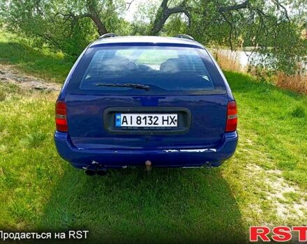 Синий Форд Мондео, объемом двигателя 1.8 л и пробегом 292 тыс. км за 1600 $, фото 3 на Automoto.ua