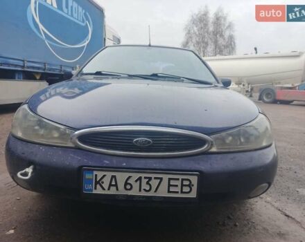 Синій Форд Мондео, об'ємом двигуна 1.8 л та пробігом 287 тис. км за 1300 $, фото 7 на Automoto.ua
