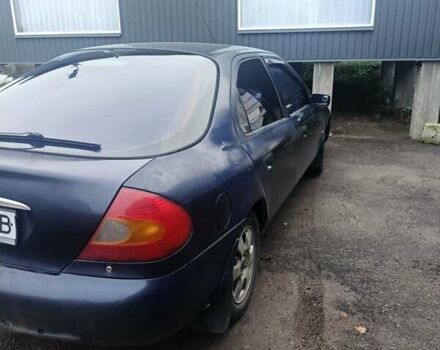 Синій Форд Мондео, об'ємом двигуна 1.8 л та пробігом 287 тис. км за 1300 $, фото 3 на Automoto.ua