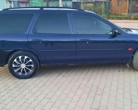 Синий Форд Мондео, объемом двигателя 0 л и пробегом 342 тыс. км за 900 $, фото 2 на Automoto.ua