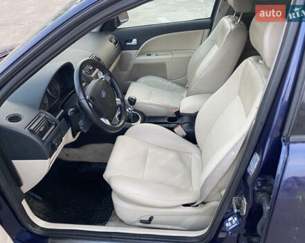 Синий Форд Мондео, объемом двигателя 2 л и пробегом 360 тыс. км за 1850 $, фото 10 на Automoto.ua