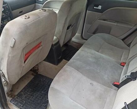 Форд Мондео 2001 в Вышгороде на Automoto.ua Синий Форд Мондео, объемом двигателя 2 л и пробегом 300 тыс. км за 4100 $, фото 8 на Automoto.ua