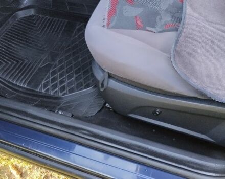 Синий Форд Мондео, объемом двигателя 2 л и пробегом 346 тыс. км за 2235 $, фото 12 на Automoto.ua