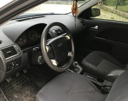 Синий Форд Мондео, объемом двигателя 2 л и пробегом 330 тыс. км за 2700 $, фото 4 на Automoto.ua