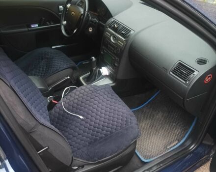 Синий Форд Мондео, объемом двигателя 2 л и пробегом 383 тыс. км за 3500 $, фото 11 на Automoto.ua